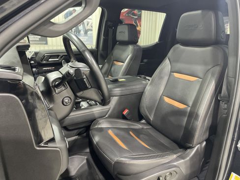 Used 2023 GMC Sierra 1500 AT4 w/ Technology Package image 22