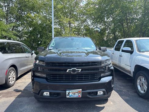 Used 2019 Chevrolet Silverado 1500 RST w/ True North Edition AWD/4WD image 3