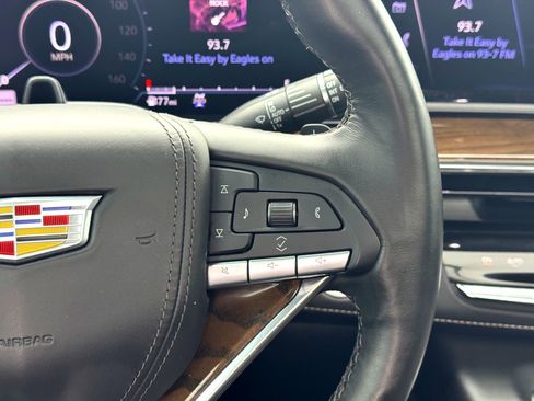 Used 2024 Cadillac Escalade ESV Sport Platinum w/ LPO, ONYX Package image 31