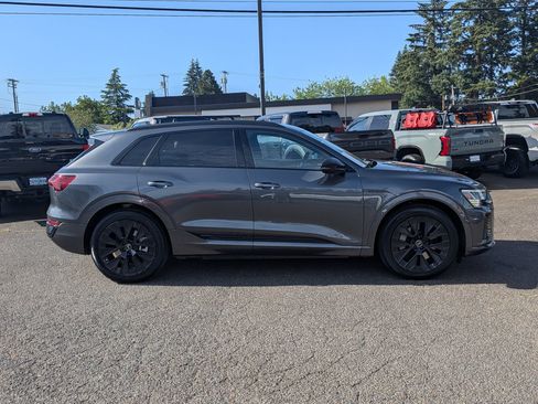Used 2024 Audi Q8 e-tron Premium Plus w/ Prestige Package AWD/4WD image 6