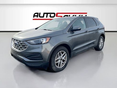 Used 2024 Ford Edge SEL AWD/4WD image 3