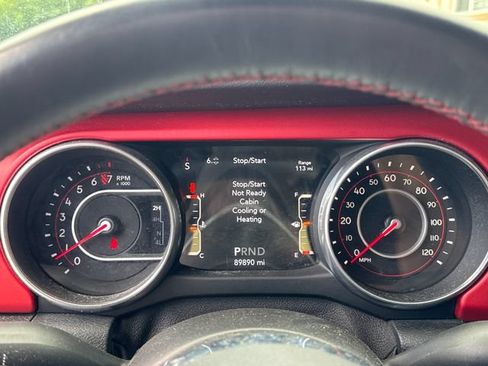 Used 2018 Jeep Wrangler Unlimited Rubicon AWD/4WD image 17