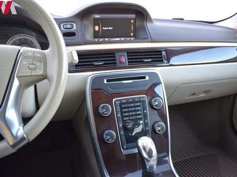 Used 2013 Volvo XC70 T6 AWD/4WD image 19