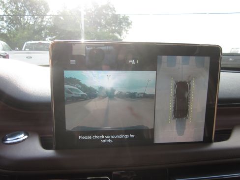 Used 2020 Lincoln Aviator Reserve w/ Elements Package Plus AWD/4WD image 19