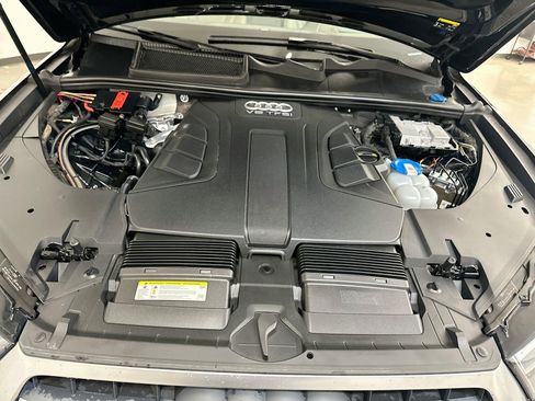 Used 2017 Audi Q7 3.0T Prestige AWD/4WD image 37