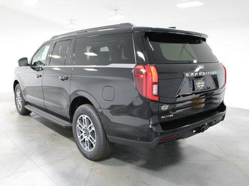 New 2025 Ford Expedition Max Active image 6
