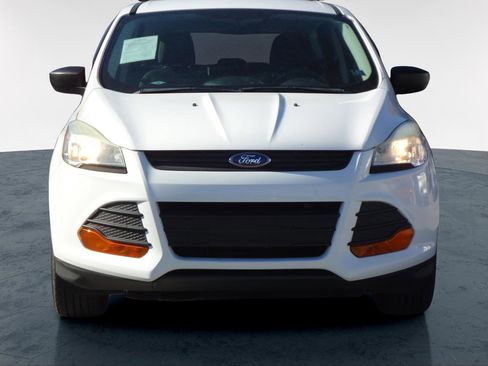 Used 2014 Ford Escape S image 8