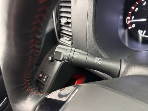 Used 2022 Nissan Frontier PRO-4X AWD/4WD image 21