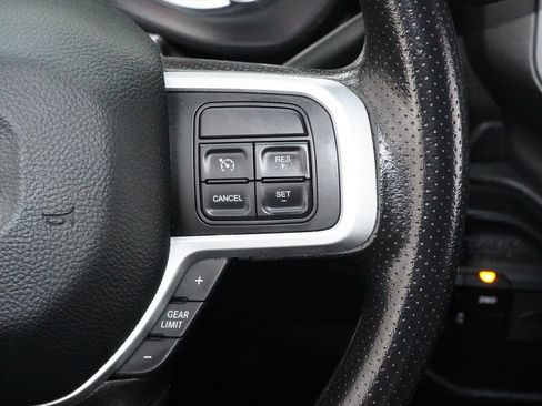 Used 2022 RAM 2500 Big Horn AWD/4WD image 23