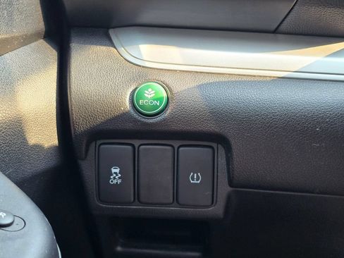 Used 2016 Honda CR-V EX image 16