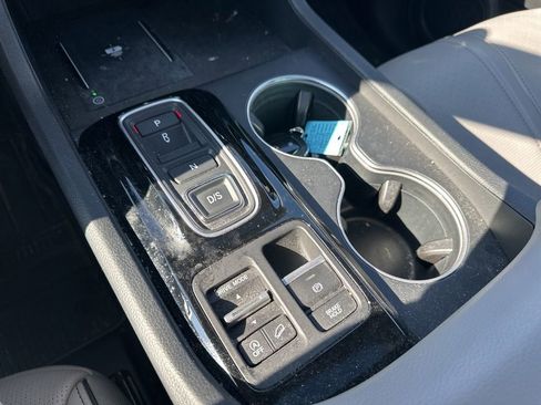 Used 2024 Honda Pilot Elite image 26