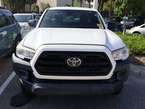 Used 2019 Toyota Tacoma SR RWD image 5