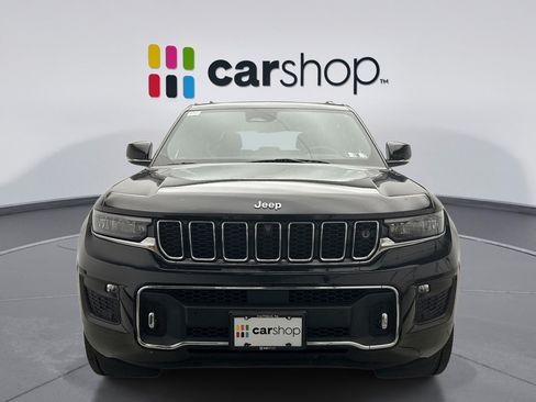 Used 2023 Jeep Grand Cherokee Overland w/ Adv Protech Group III AWD/4WD image 8