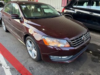 Used 2014 Volkswagen Passat TDI SEL Premium image 1