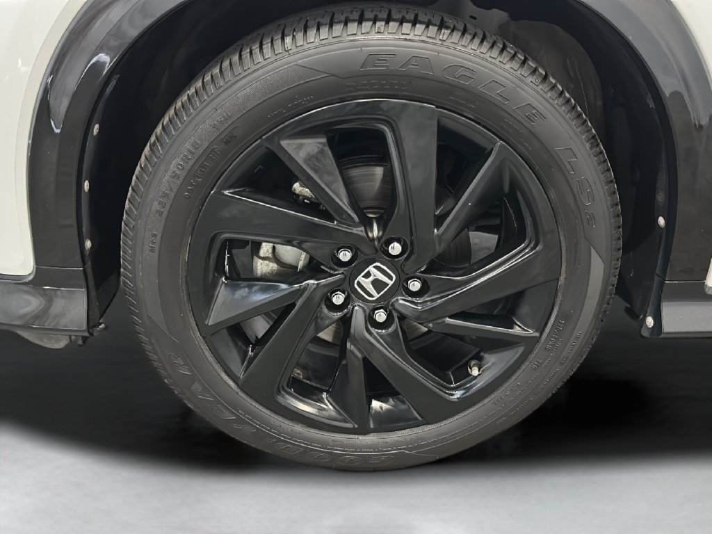 Used 2021 Honda HR-V Sport image 9