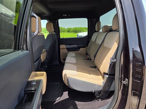 Used 2021 Ford F150 XLT AWD/4WD image 15
