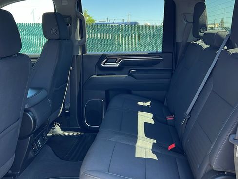 Certified 2025 Chevrolet Silverado 2500 LT w/ Convenience Package AWD/4WD image 16