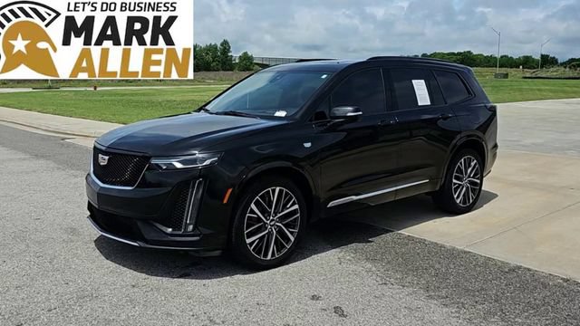 Used 2023 Cadillac XT6 Sport w/ Technology Package AWD/4WD image 4