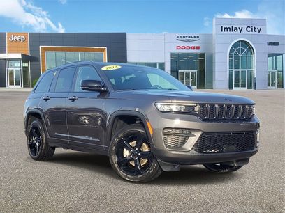 Used 2024 Jeep Grand Cherokee Altitude
