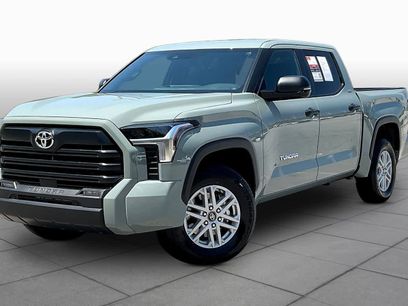 Used 2026 Toyota Tundra SR5 w/ SR5 Convenience Package