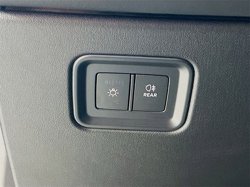 New 2025 Porsche Macan 4 Electric image 11