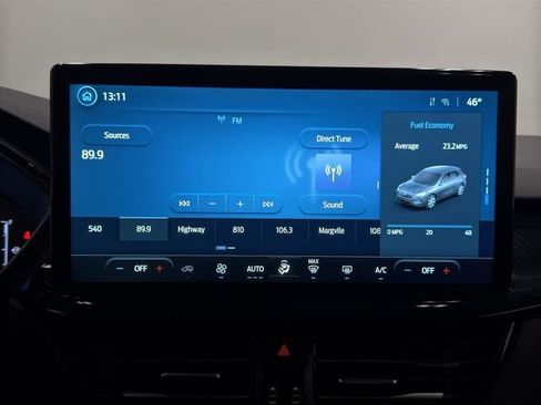 Used 2025 Ford Escape ST-Line w/ Tech Pack #1 FWD image 26