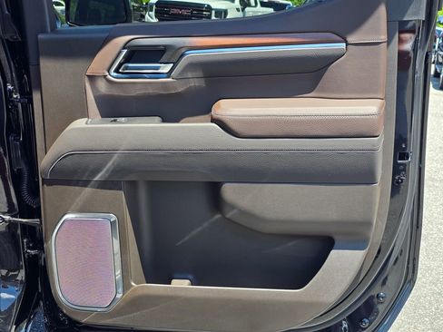 New 2026 GMC Sierra 1500 Denali w/ Denali Reserve Package AWD/4WD image 38