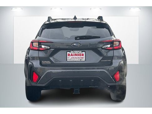 Used 2024 Subaru Crosstrek 2.0i Premium image 4