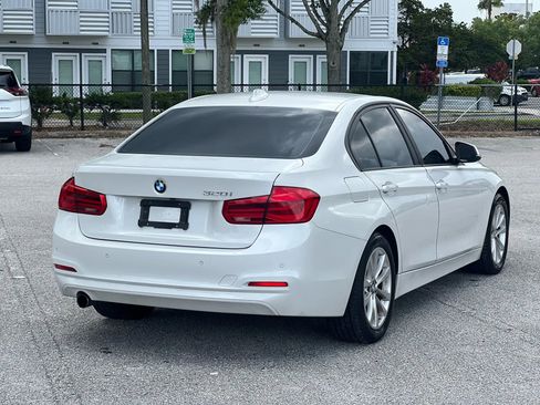 Used 2017 BMW 320i Sedan image 6