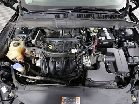 Used 2016 Ford Fusion SE FWD image 37