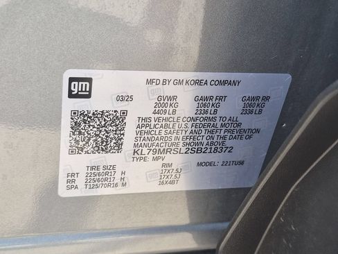 Used 2025 Chevrolet TrailBlazer LT AWD/4WD image 35