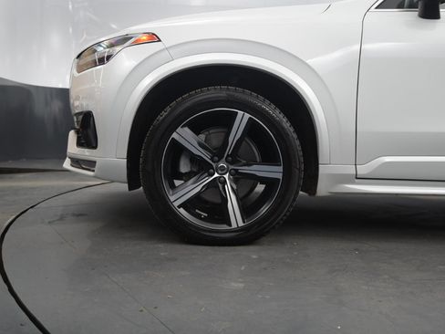 Used 2019 Volvo XC90 T6 R-Design w/ Protection Package image 10