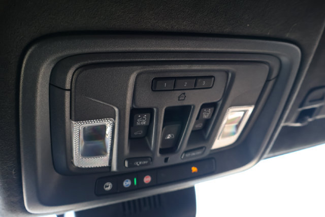 Used 2024 GMC Sierra 1500 Denali Ultimate AWD/4WD image 17