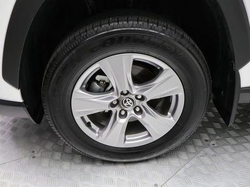 Certified 2025 Toyota RAV4 XLE image 4