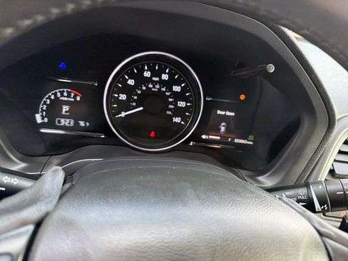 Used 2021 Honda HR-V EX-L image 18