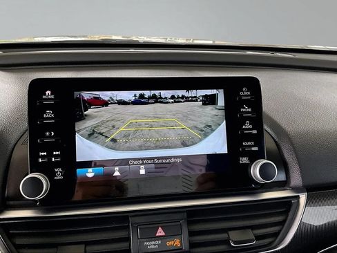 Used 2022 Honda Accord Sport image 13