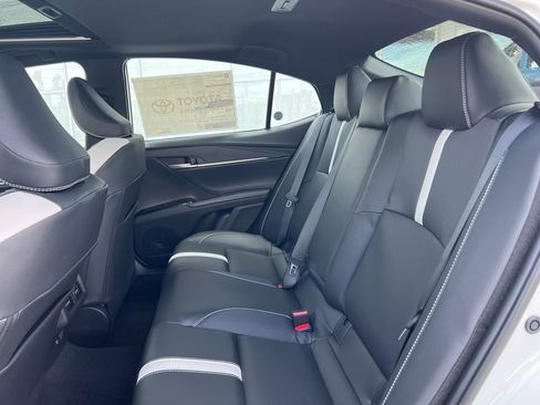 New 2026 Toyota Camry Hybrid image 23