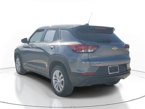 Used 2021 Chevrolet TrailBlazer LS image 3