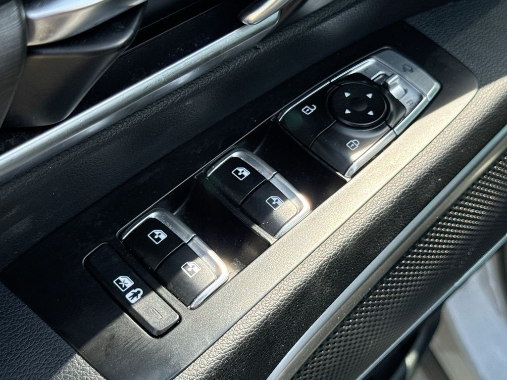 Used 2023 Kia Telluride EX X-Line AWD/4WD image 14