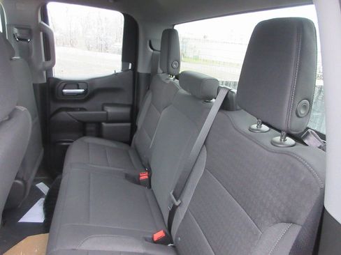 New 2026 GMC Sierra 1500 Pro w/ Pro Value Package AWD/4WD image 14