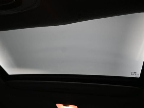 Used 2025 Hyundai Elantra SEL image 14