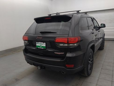 Used 2018 Jeep Grand Cherokee Trailhawk w/ Trailhawk Luxury Group AWD/4WD image 9