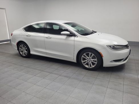 Used 2015 Chrysler 200 Limited w/ Convenience Group FWD image 11