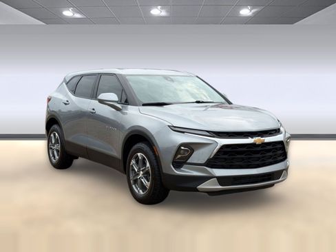Used 2023 Chevrolet Blazer LT w/ Driver Confidence Package FWD image 52