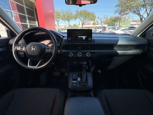 Used 2025 Honda CR-V LX image 9