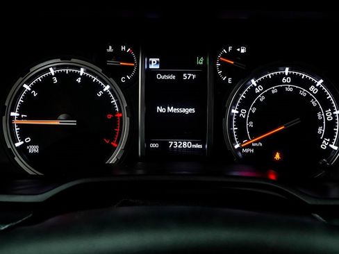 Used 2021 Toyota 4Runner TRD Off-Road Premium image 31