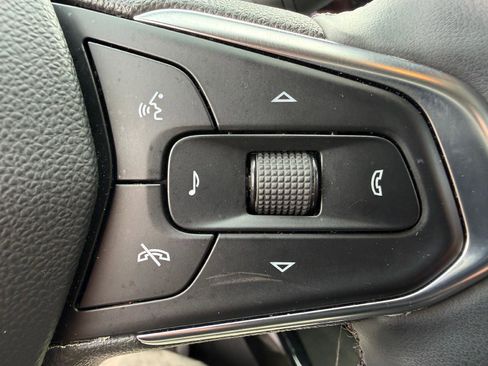 Certified 2024 Chevrolet Trax ACTIV FWD image 17