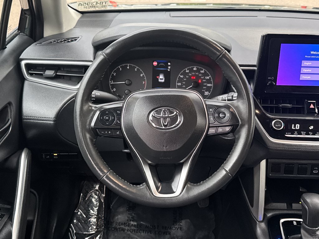 Used 2024 Toyota Corolla Cross LE w/ Moonroof Package AWD/4WD image 12