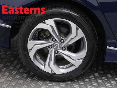 Used 2019 Honda Accord EX image 30