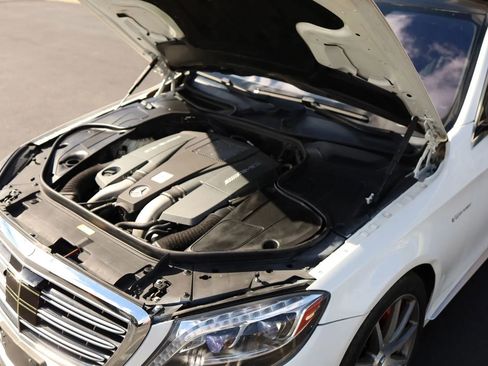 Used 2015 Mercedes-Benz S 63 AMG 4MATIC Sedan w/ Driver Assistance Package image 63